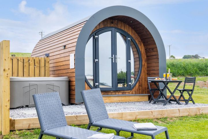 Traeth Glamping Pod